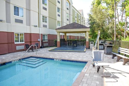 candlewood suites ft myers i 75 by ihg