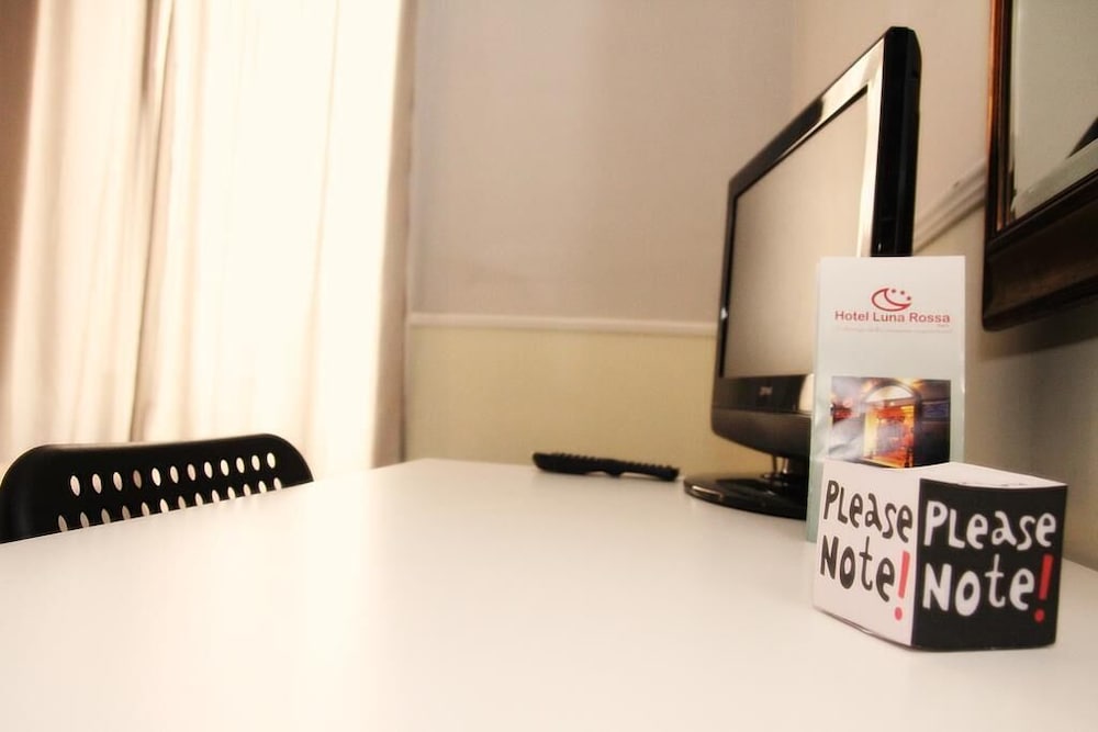 hotel luna rossa