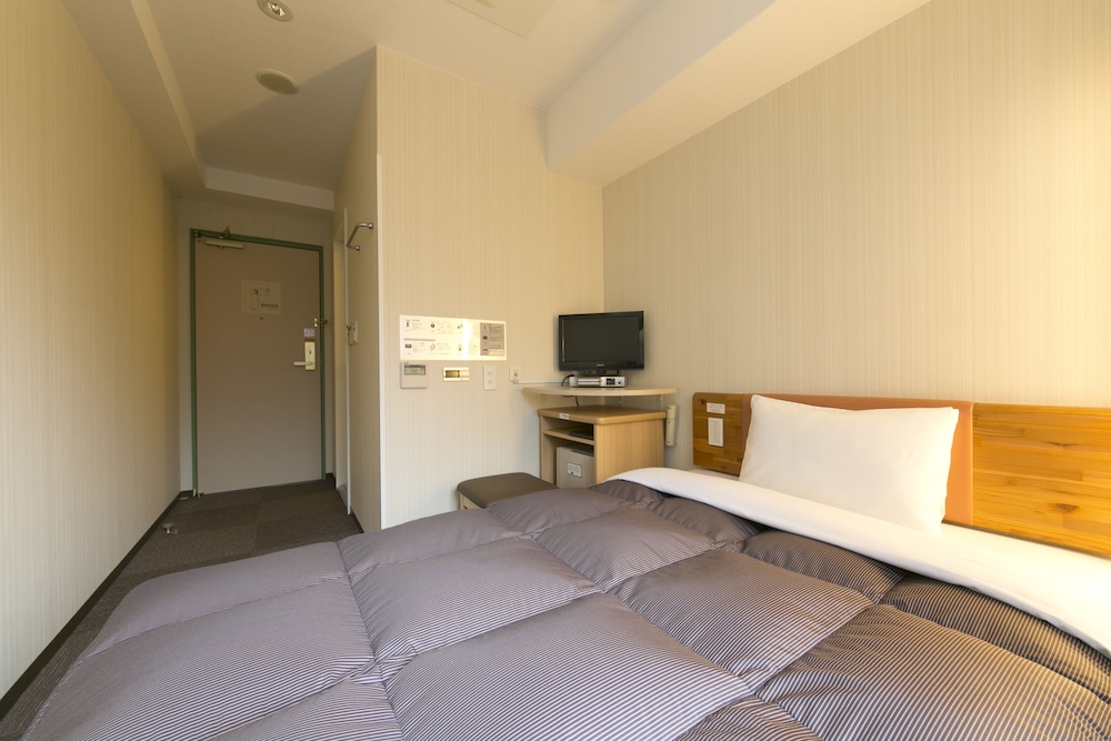 randb hotel kyoto eki hachijyo guchi