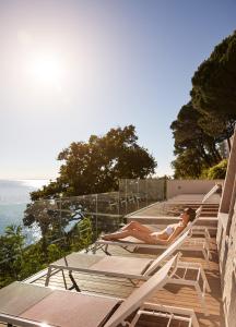 hotel riviera and maximilians