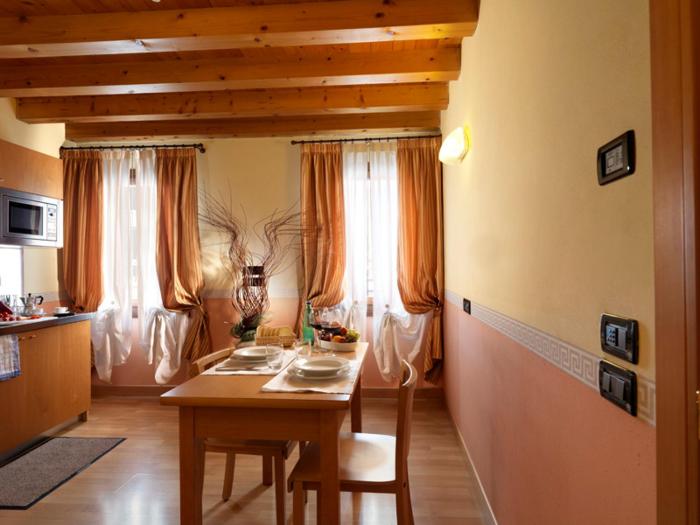 hotel roma