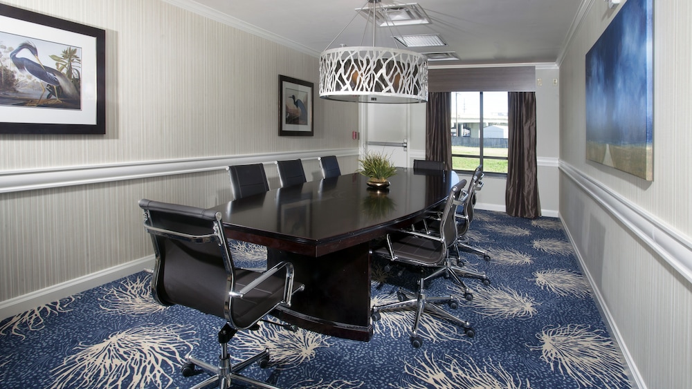 holiday inn express and suites morgan city tiger i