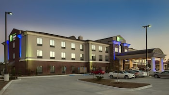 Holiday Inn Express And Suites Morgan City Tiger I,Patterson>>Morgan City,3 star