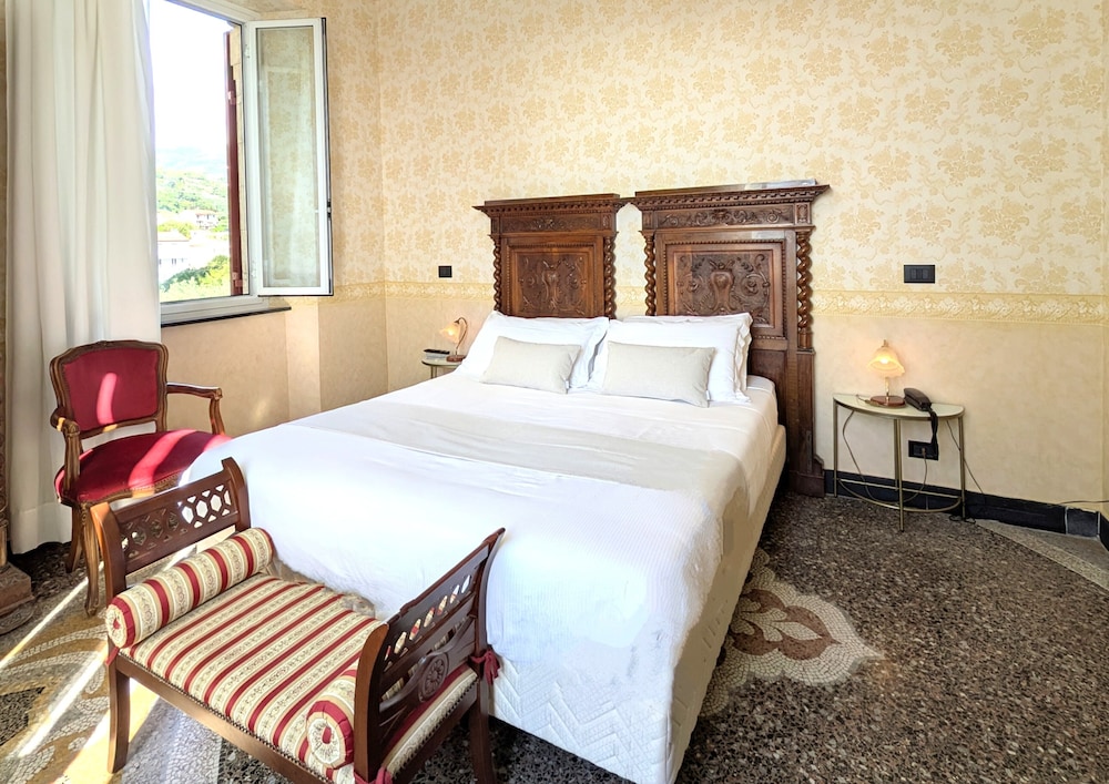 hotel villa fieschi