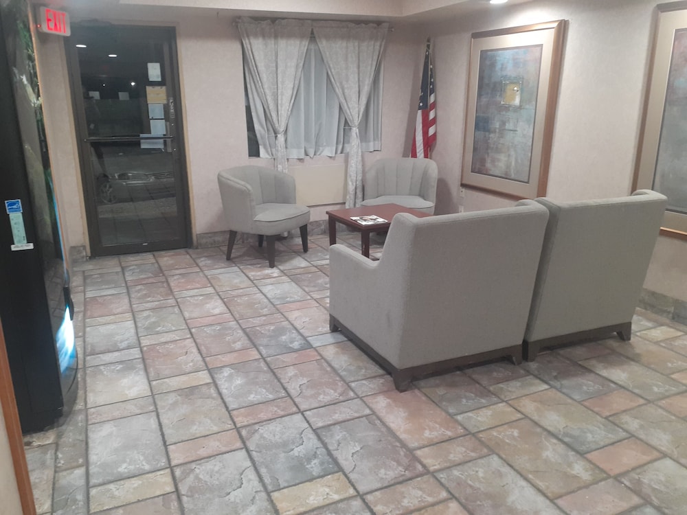 ocotillo apartments and hotel