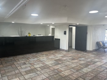 ocotillo apartments and hotel