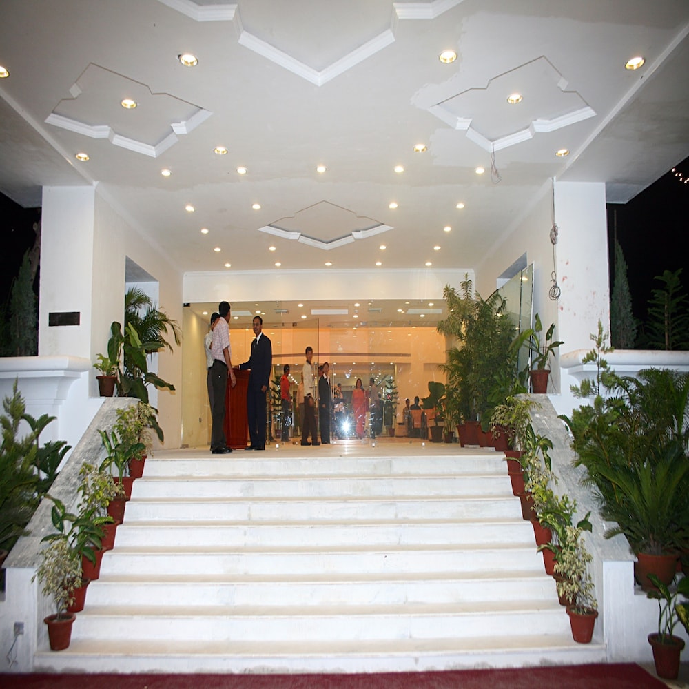 Royal Sarovar Portico Siliguri,,3.5 star