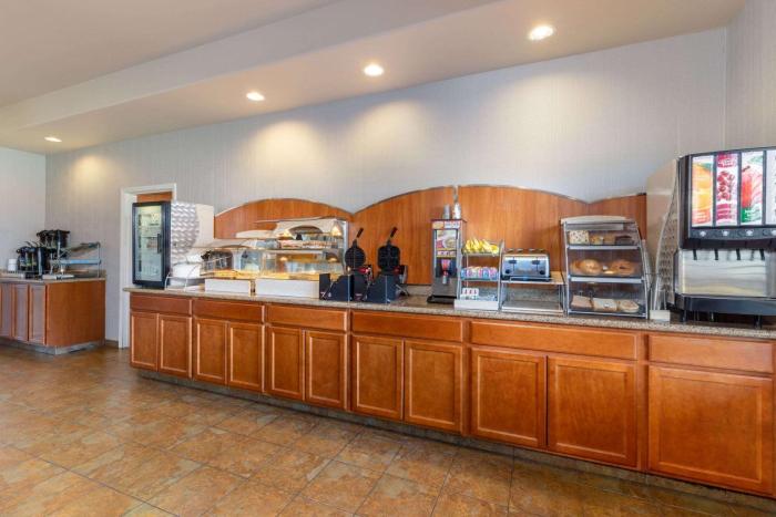wingate by wyndham moses lake