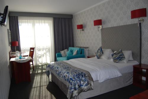 amigo hotel