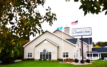 Country Inn River Falls,Near University Of Wisconsin River Falls,2 star