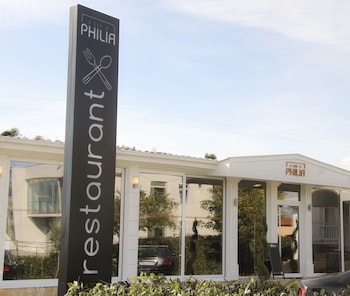 hotel philia