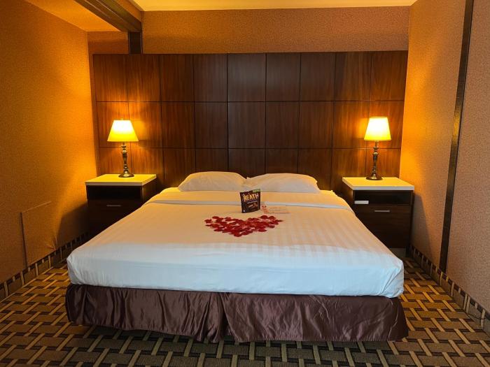 la crystal hotel los angeles area
