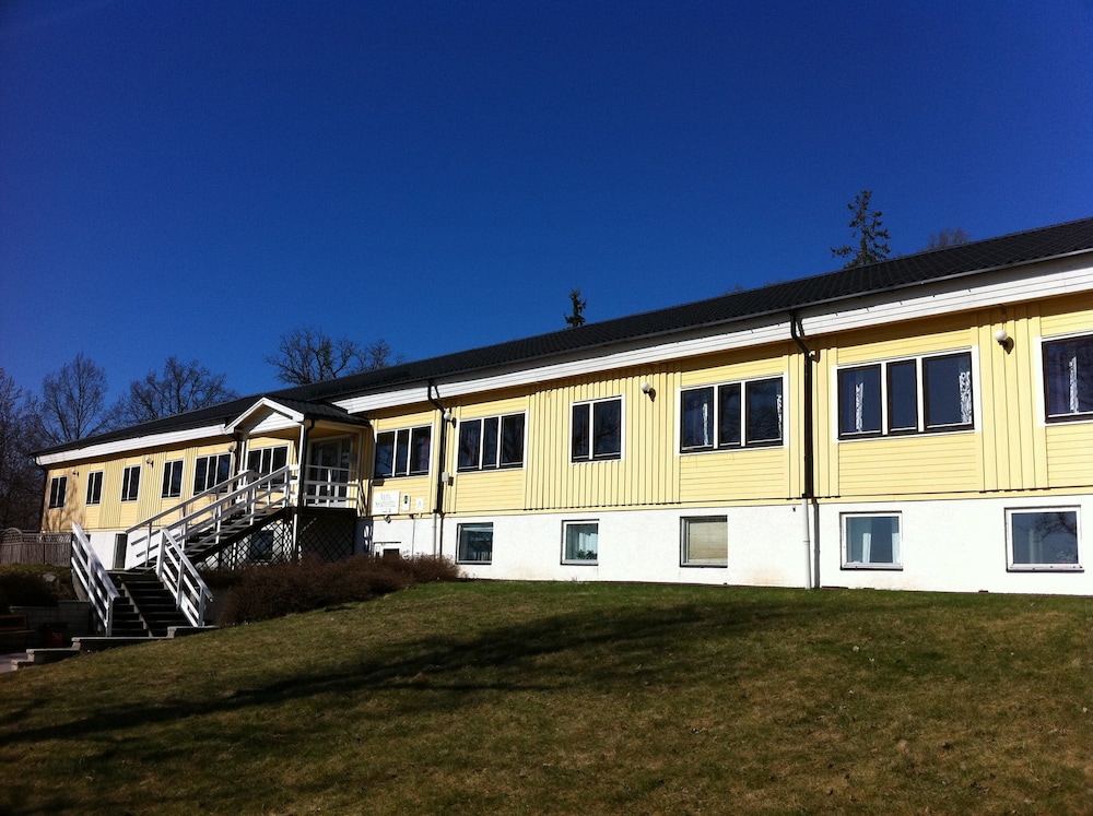 sure hotel by best western vilsta sporthotell
