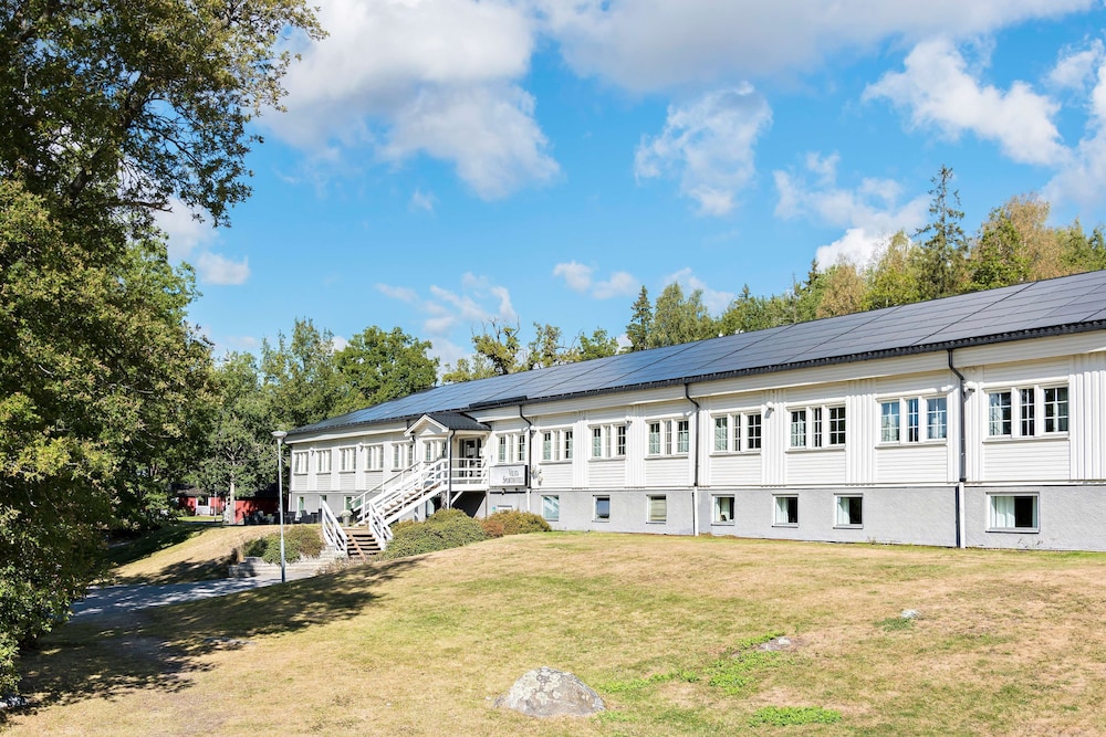 sure hotel by best western vilsta sporthotell