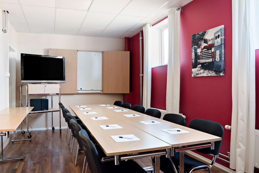 sure hotel by best western vilsta sporthotell