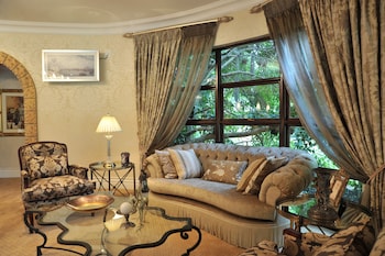 summerfield luxury resort and botanical garden