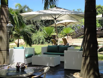summerfield luxury resort and botanical garden