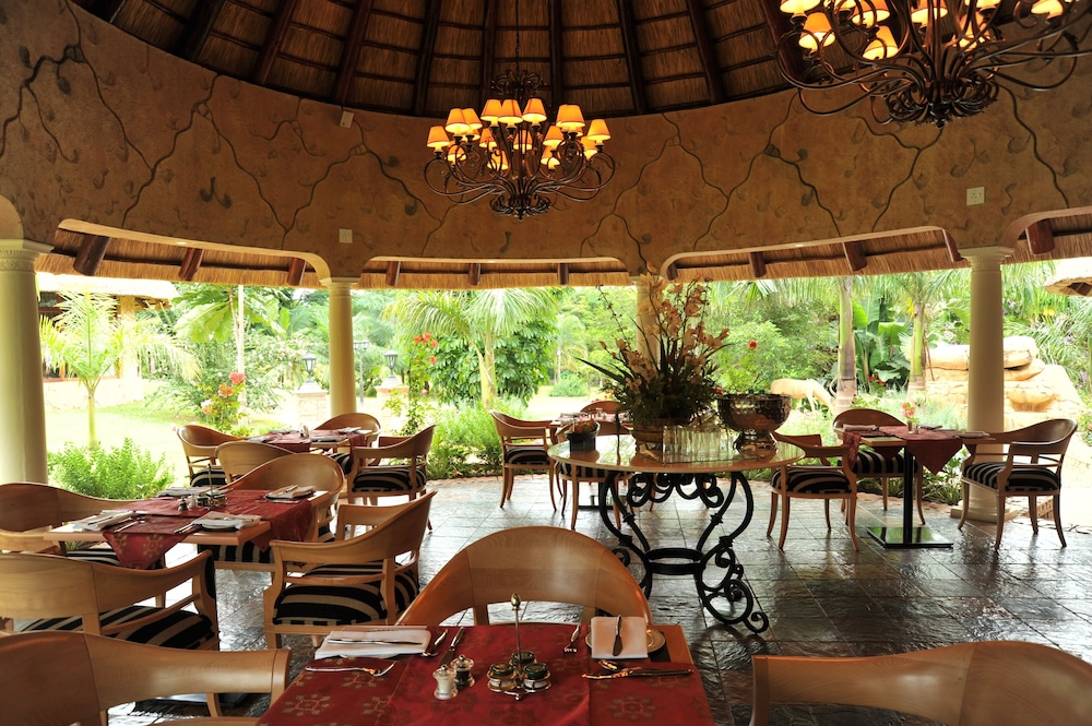 summerfield luxury resort and botanical garden