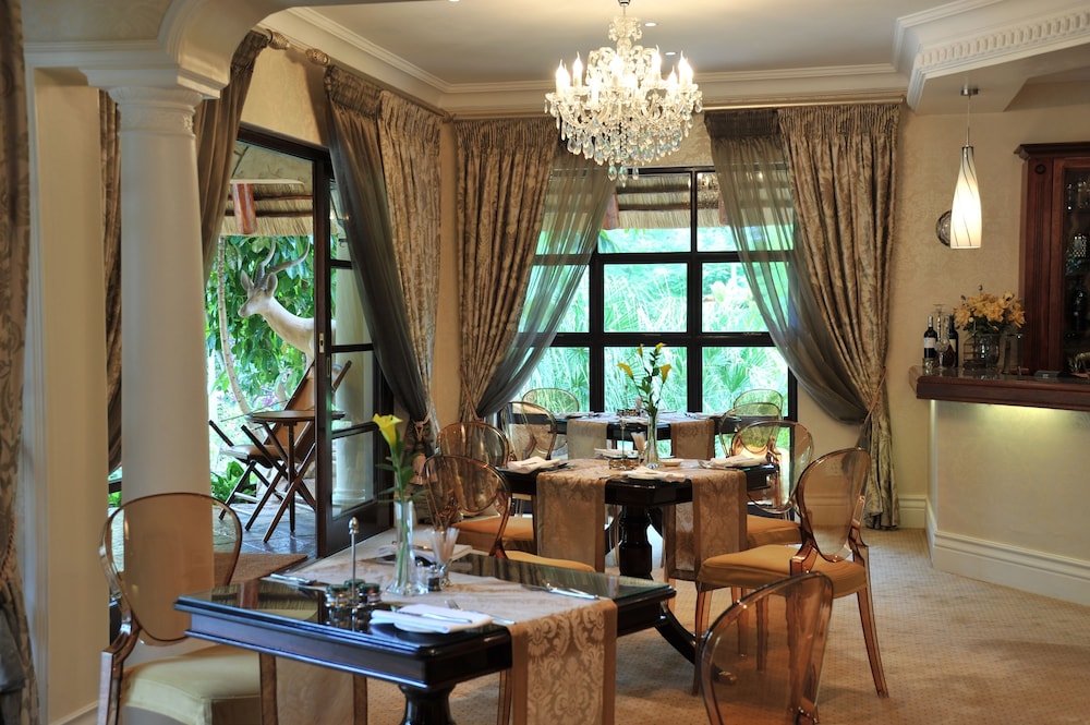 summerfield luxury resort and botanical garden
