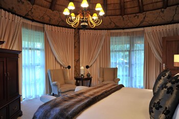 summerfield luxury resort and botanical garden