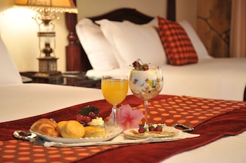 summerfield luxury resort and botanical garden