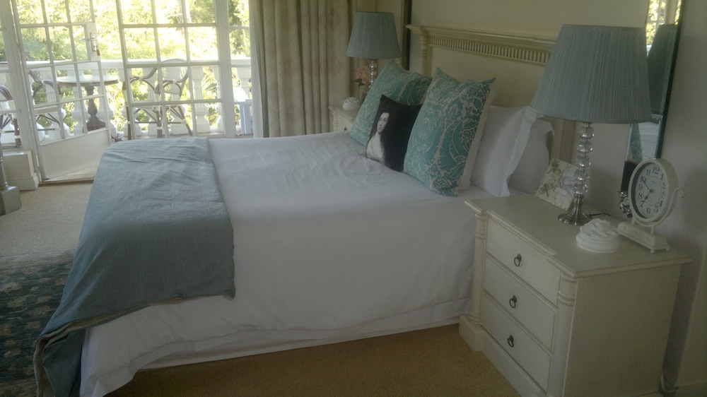 summerfield luxury resort and botanical garden