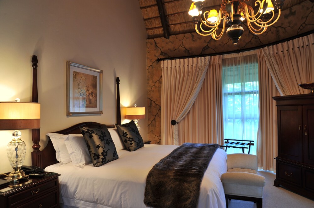 summerfield luxury resort and botanical garden