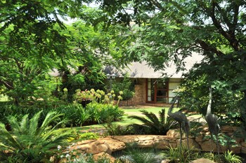 summerfield luxury resort and botanical garden