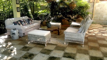 summerfield luxury resort and botanical garden
