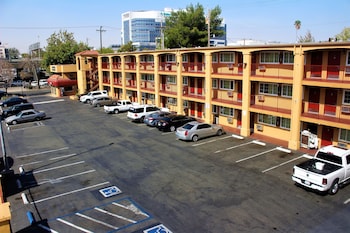 roy inn suites a sacramento midtown