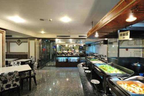 barons hot spring hotel