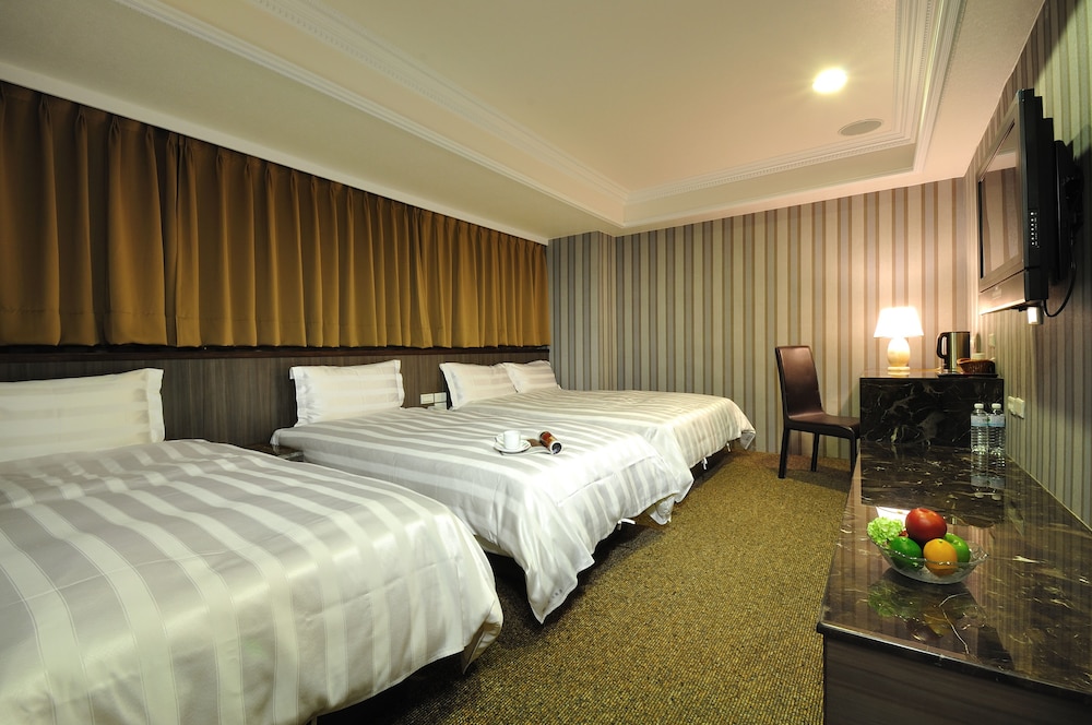 barons hot spring hotel