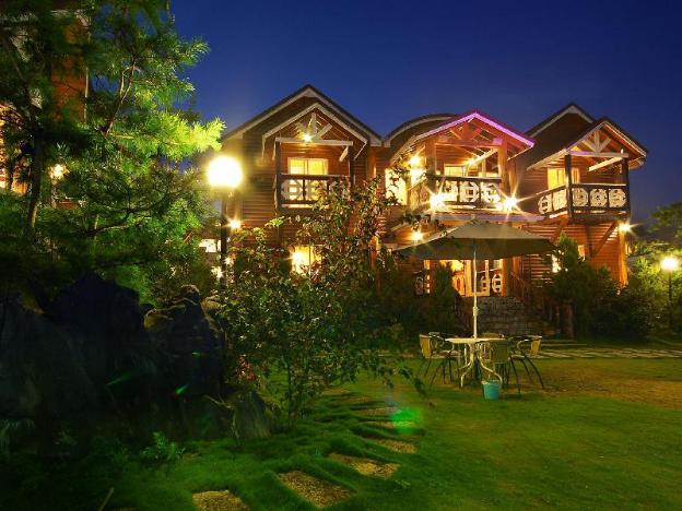 sea of clouds vacation villa