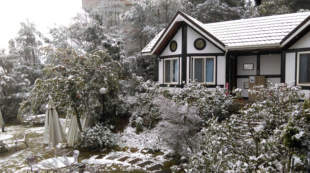 sea of clouds vacation villa