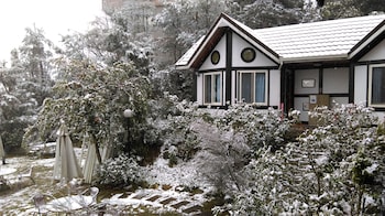 sea of clouds vacation villa