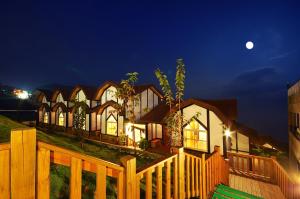 sea of clouds vacation villa