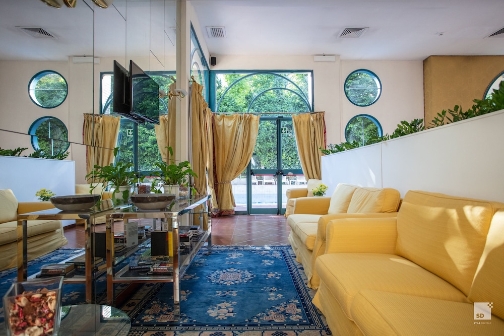 aldrovandi residence city suites