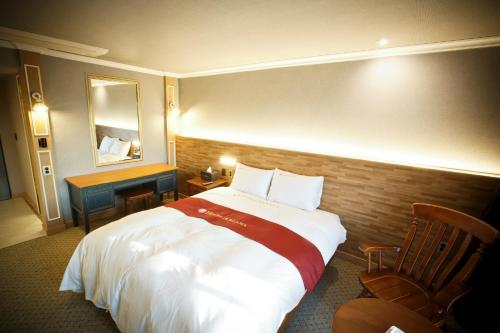 ariana hotel