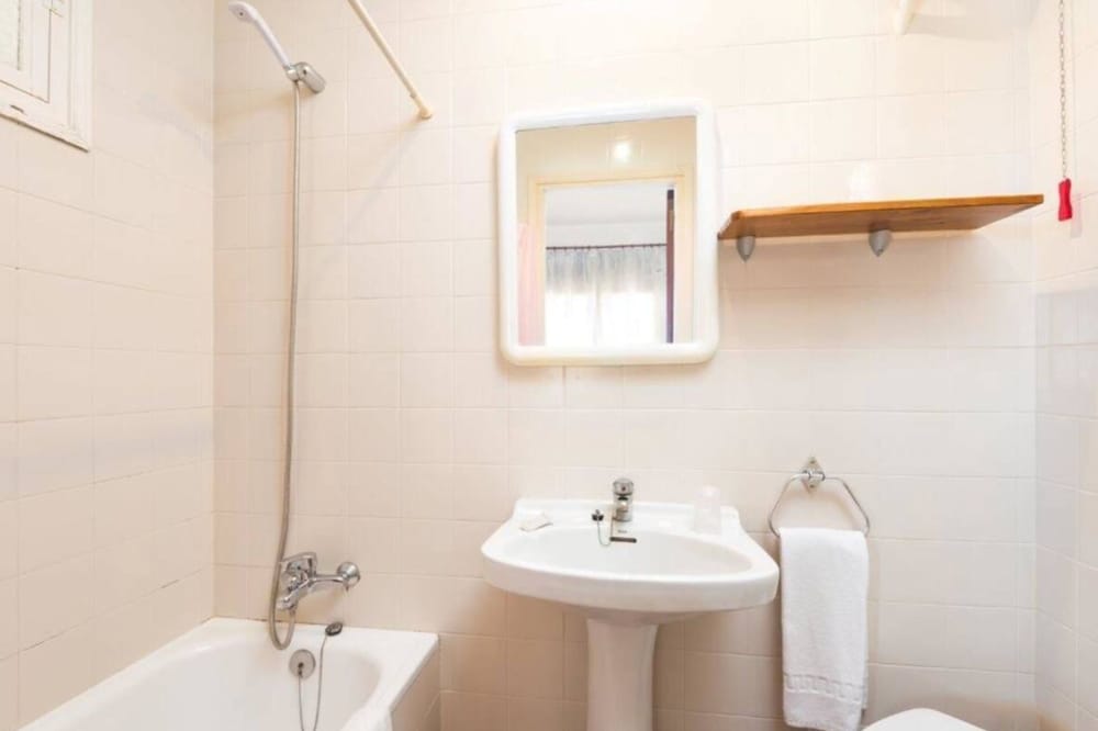 hostal jume urban rooms