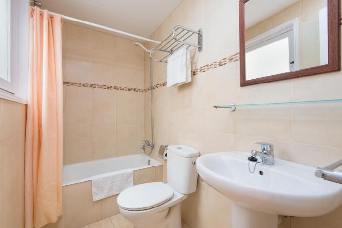 hostal jume urban rooms