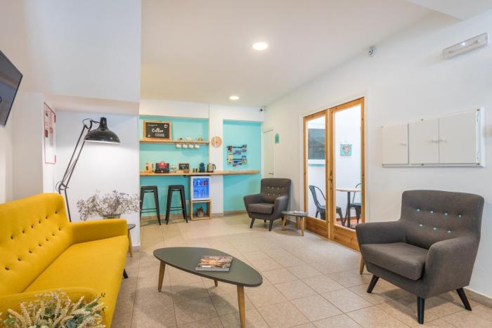 hostal jume urban rooms