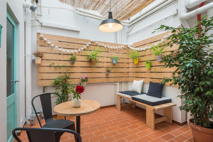 hostal jume urban rooms