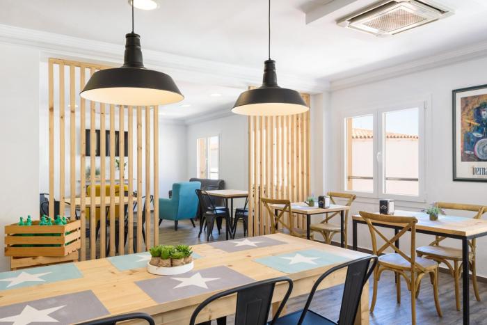 hostal jume urban rooms