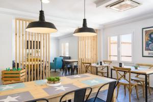 hostal jume urban rooms