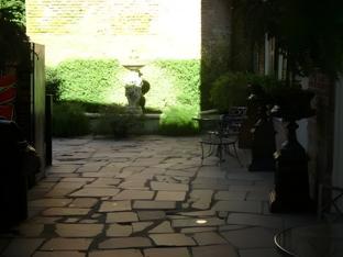 chateau hotel