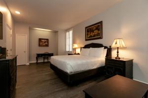 chateau hotel