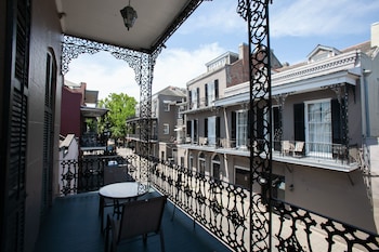 chateau hotel