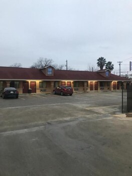 southtown sa inn