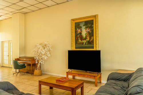 economy inn by oyo livingston tx hwy 59