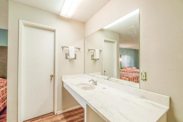 executive inn by oyo mineral wells us 180